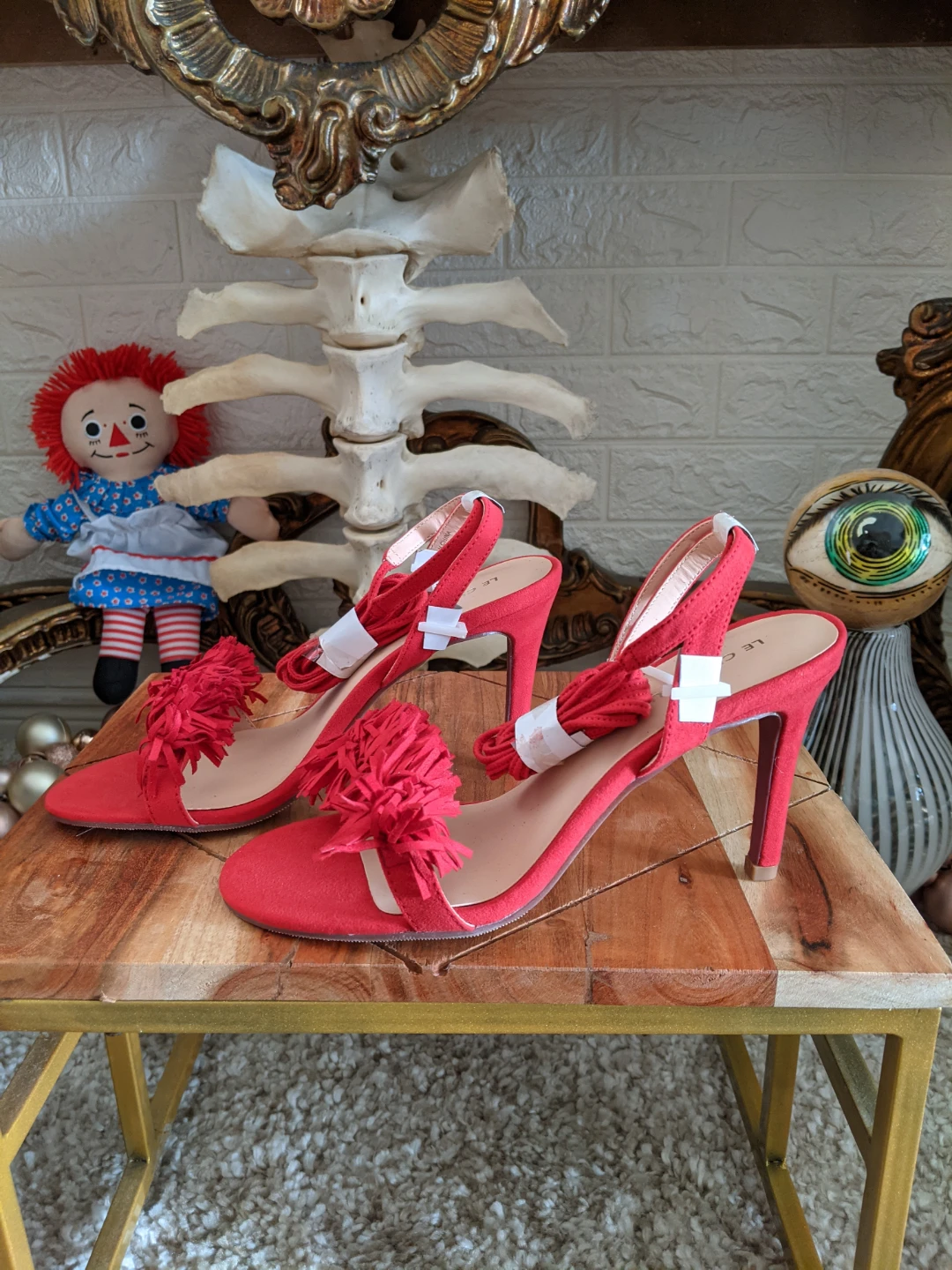 Le Château Red Suede Fringe Heels Size 8 - photo 3