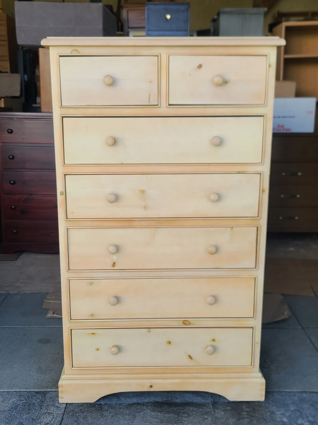 Pine 7-Drawer Dresser