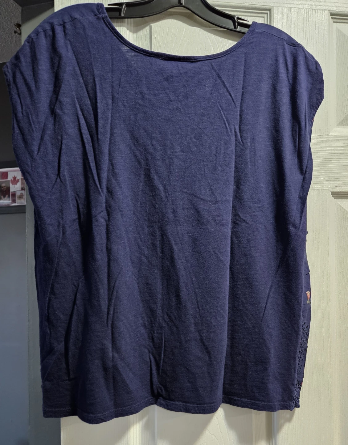 Reitman's Navy Blue Embroidered T-Shirt - Large - photo 3