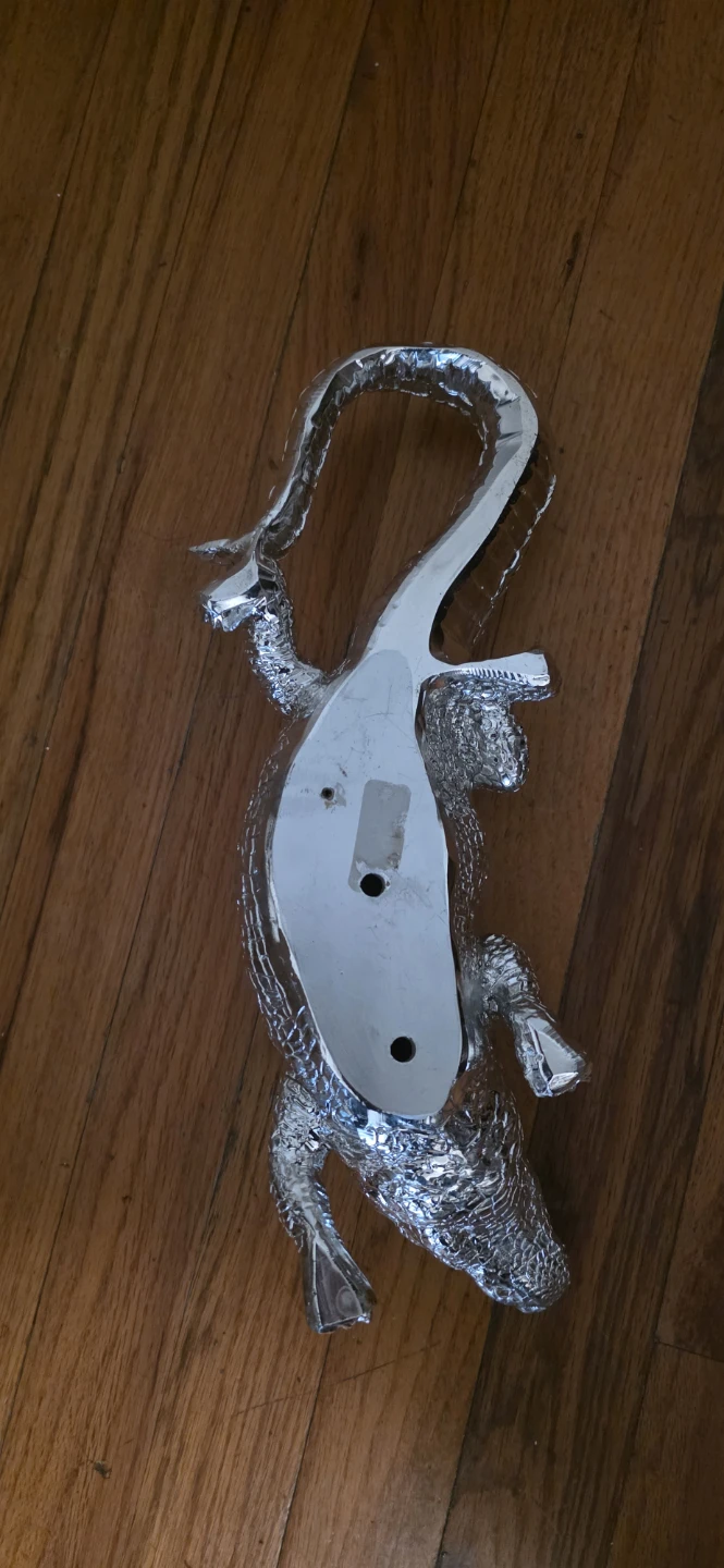 Silver Alligator Figurine - photo 2