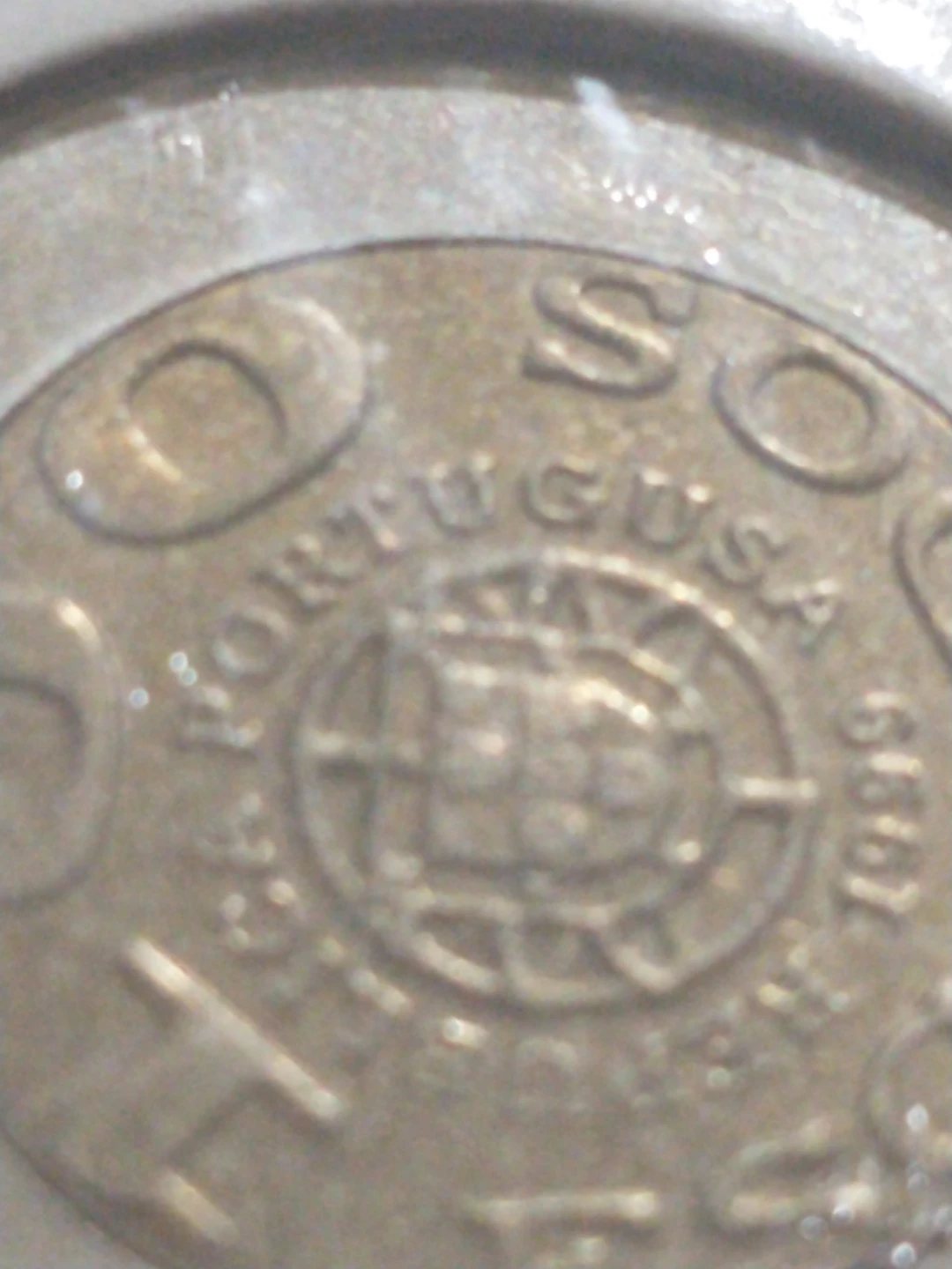 1999 Portugal 100 escudo bimetal error coin KM#722 'portugusa' - photo 3