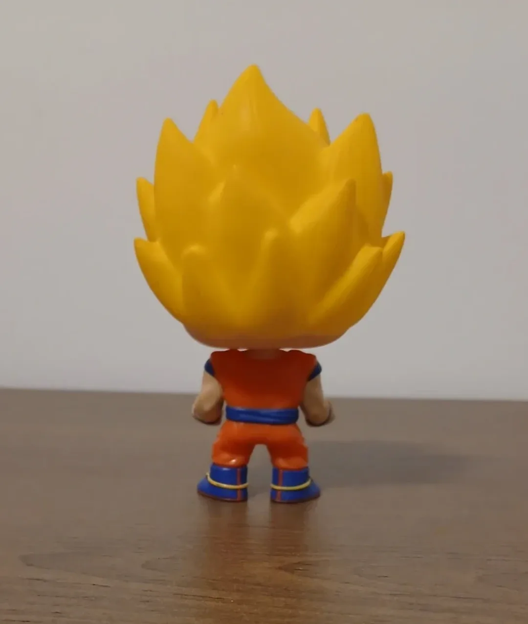 Funko Pop! Goku (Super Saiyan) Glow in the Dark - photo 2