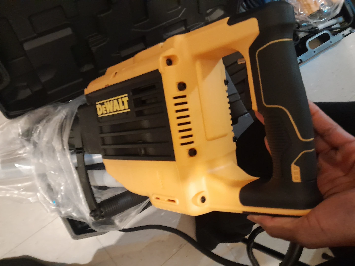 DeWalt Demolition Hammer with Case - photo 2