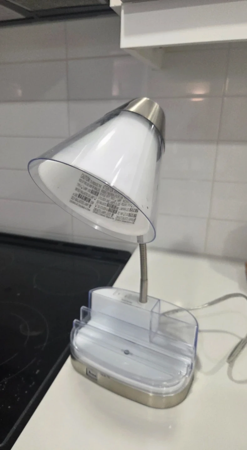 Desk Lamp with USB Port - photo 2