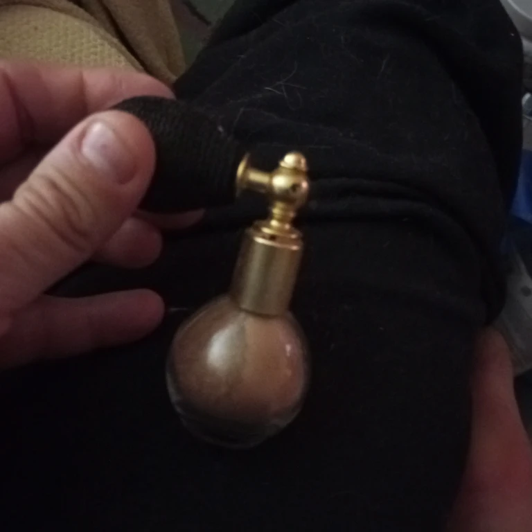 Vintage Glass Perfume Atomizer with Bulb - photo 2