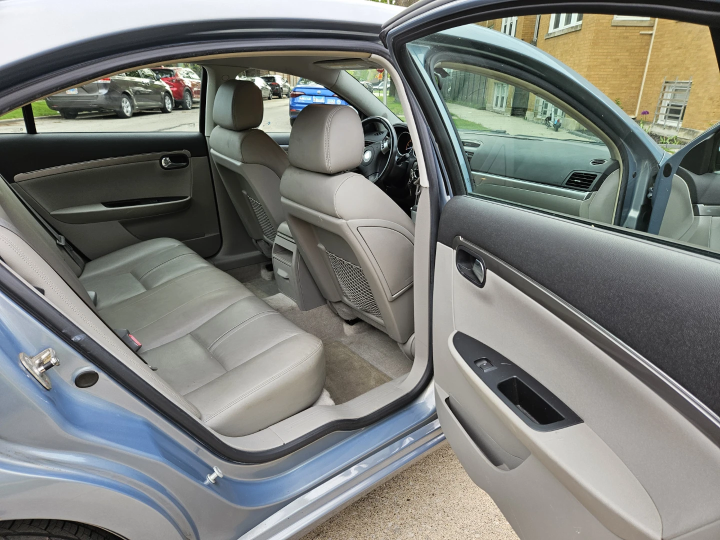 Blue Saturn Aura Sedan - photo 3