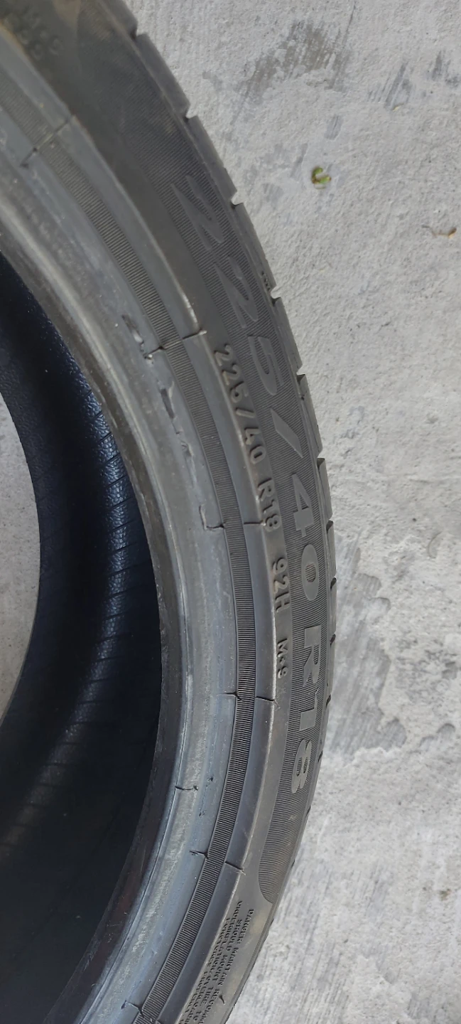Pirelli 225/40R18 Tire - photo 2