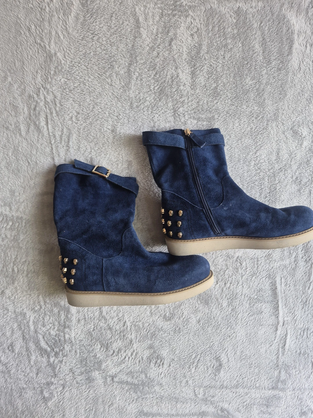 Alexander McQueen Blue Suede Boots with Gold Studs - photo 2