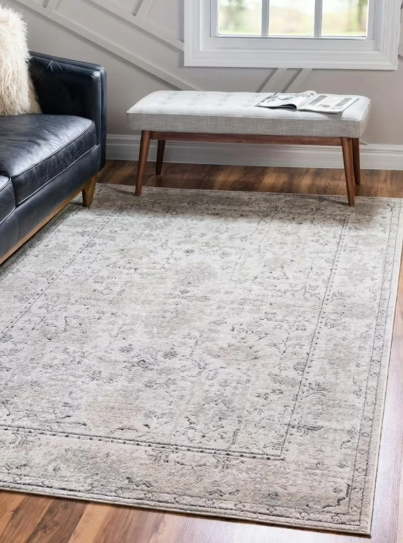 5x7 feet Area Rug - Light Gray