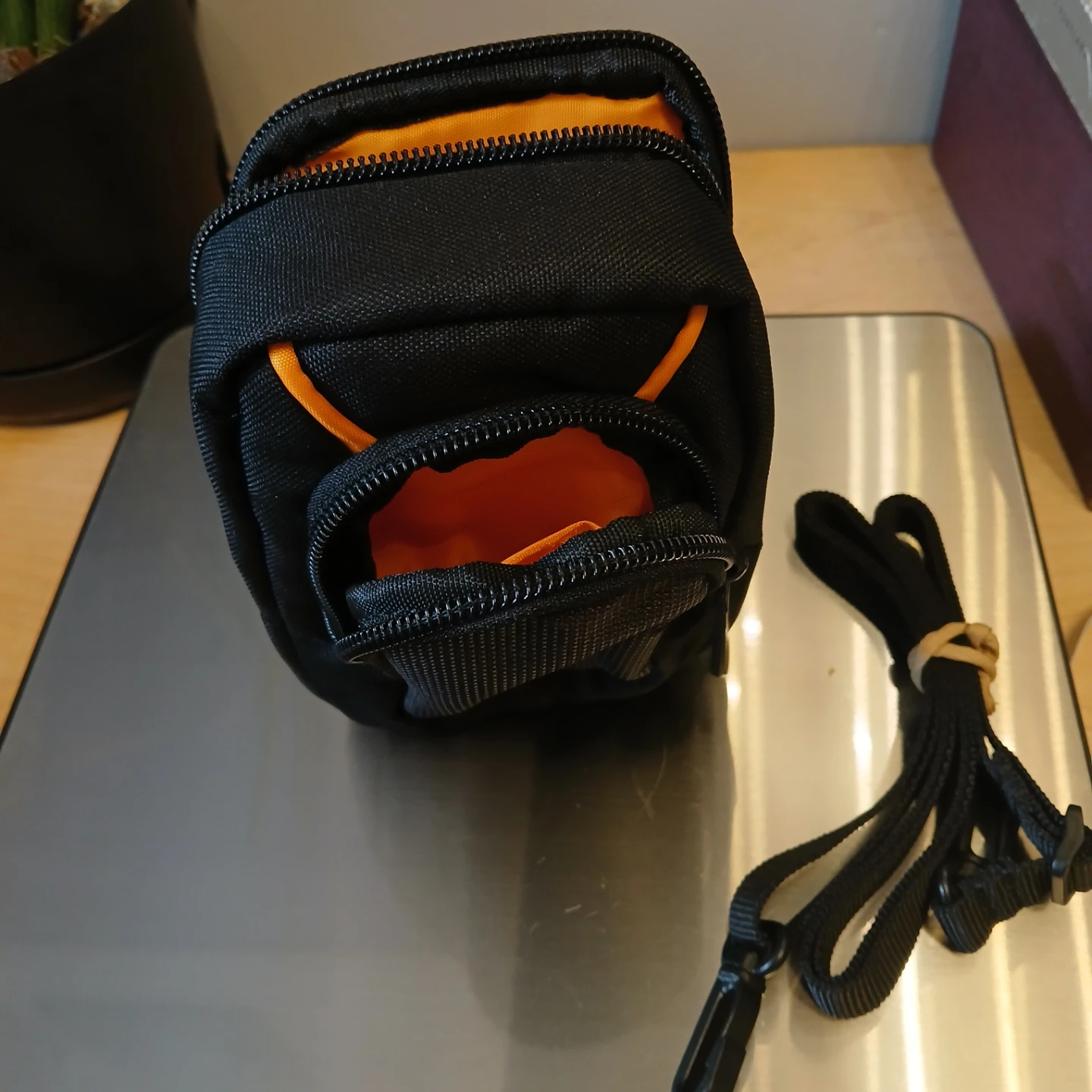 Camera case with strap - photo 4