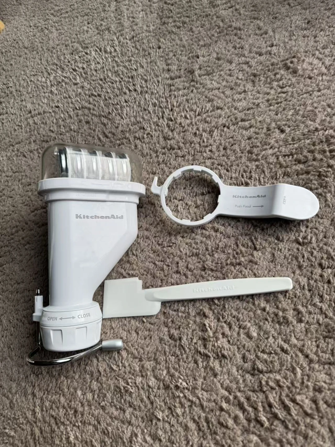 KitchenAid Gourmet Pasta Press for parts - photo 3