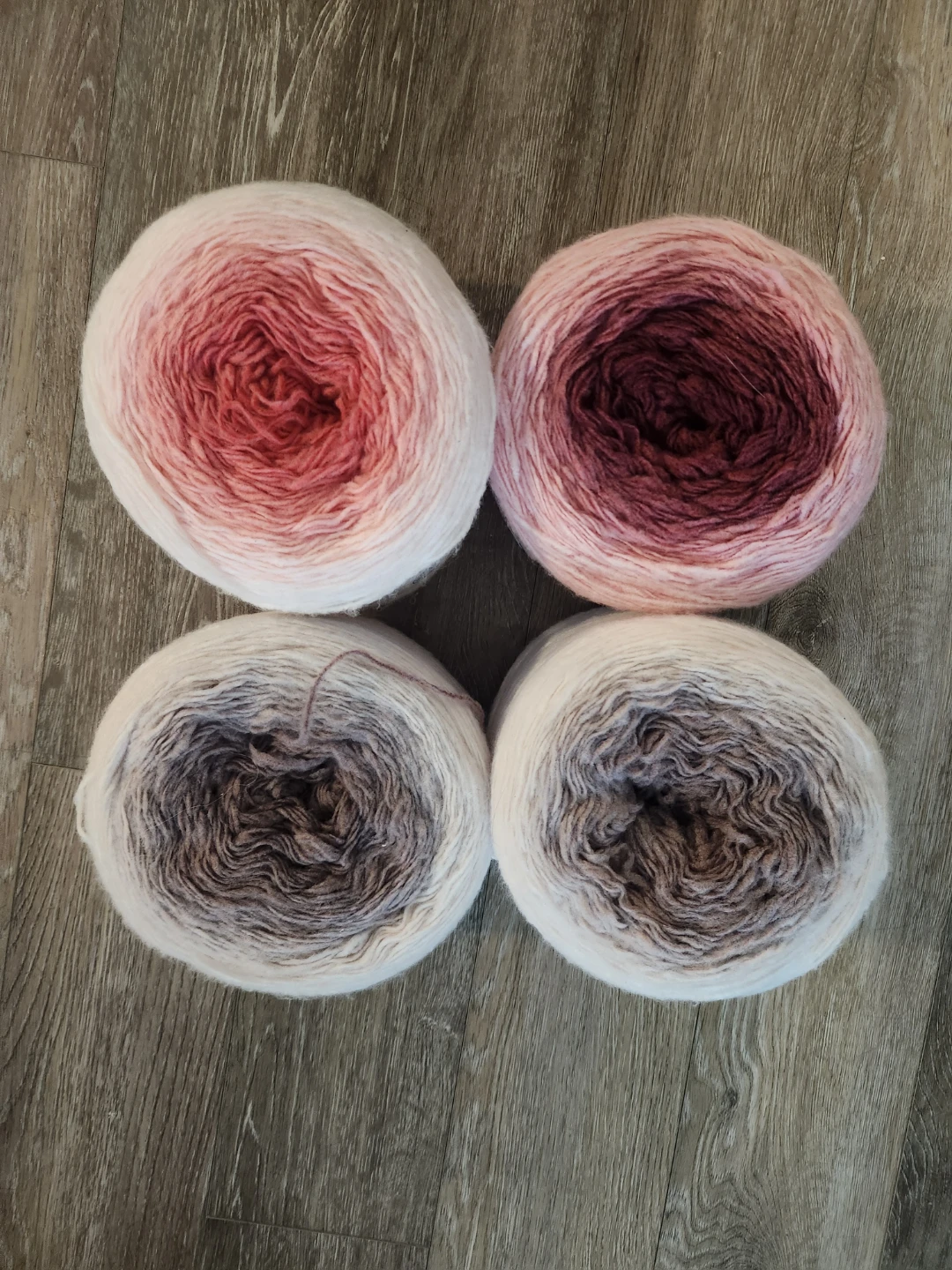 Caron Cloud Cakes Yarn - 4 Skeins - Gradient Colors - photo 2