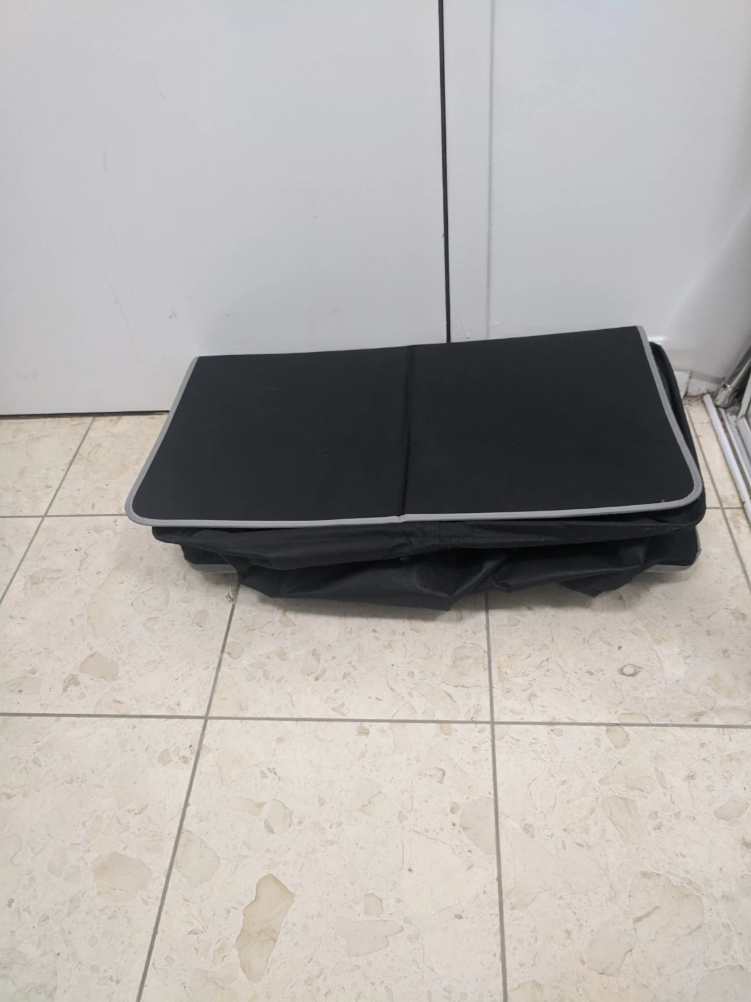 Black Collapsible Laundry Hamper - photo 5