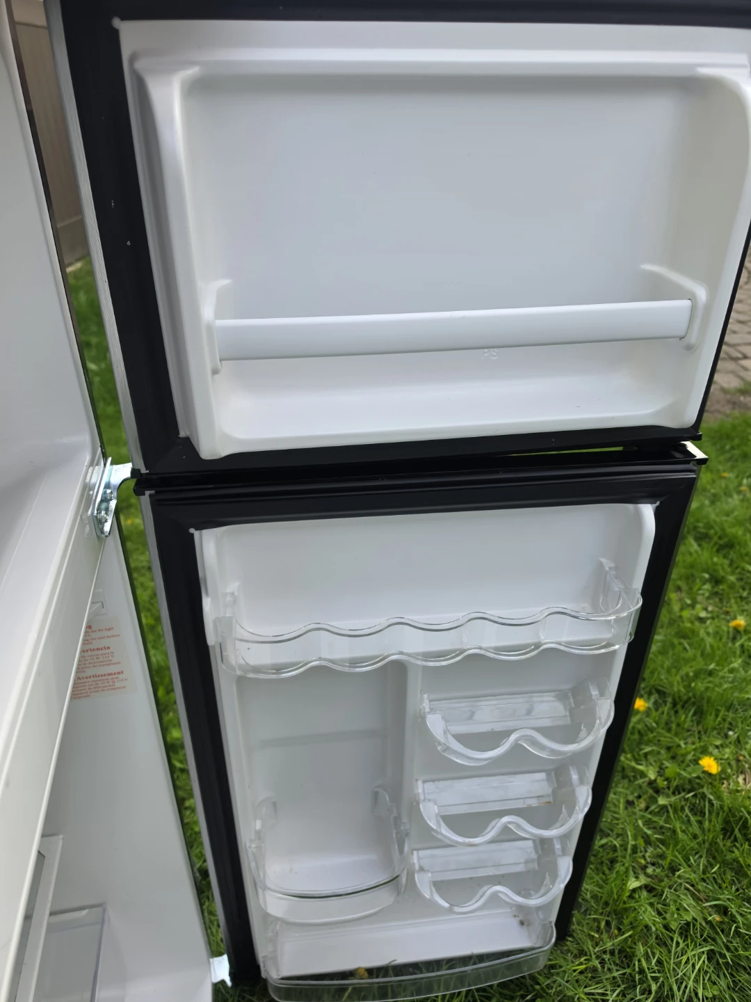 Magic Chef Mini Fridge - photo 3