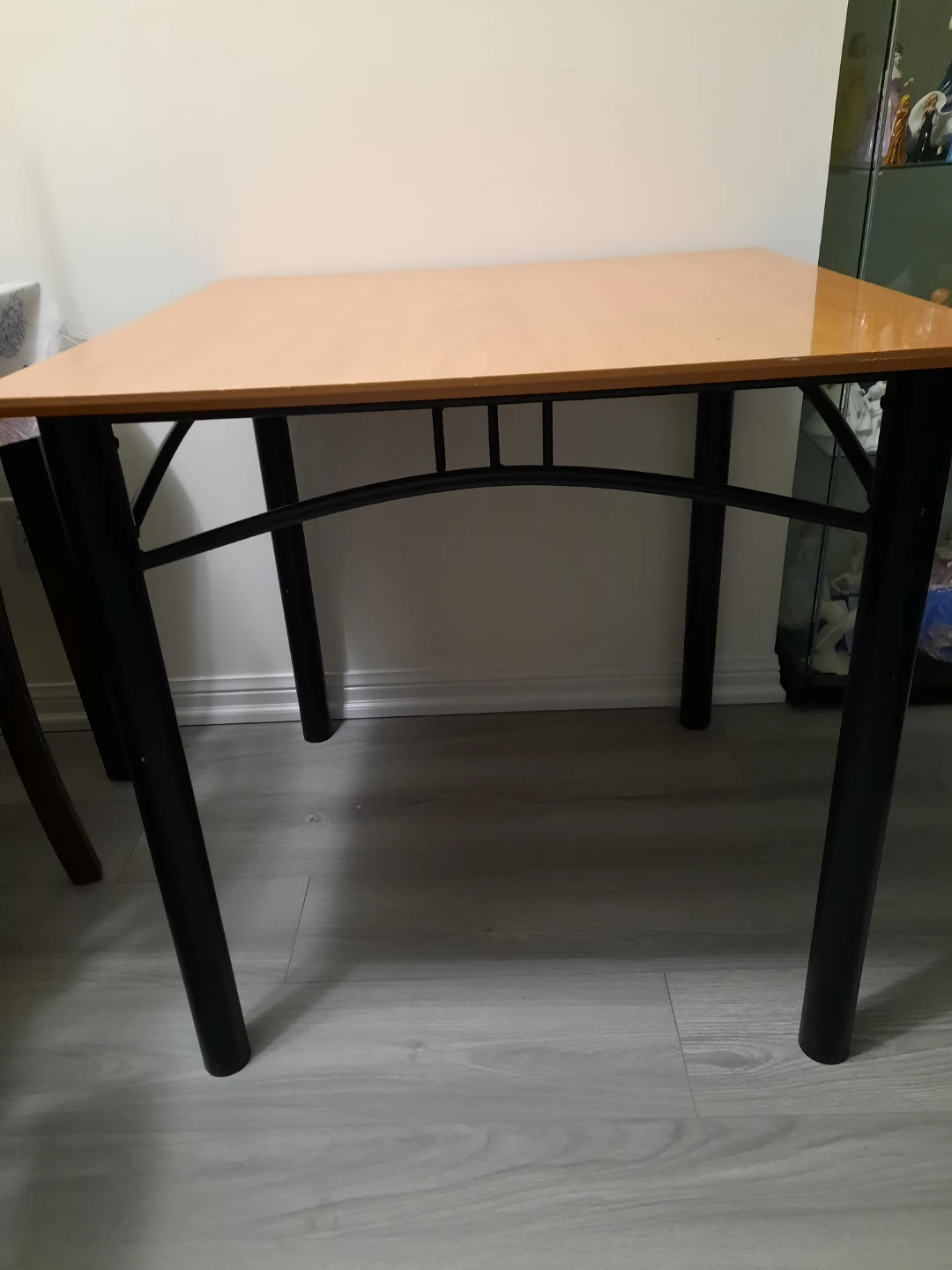 Light Wood Dining Table with 4 chairs - photo 2