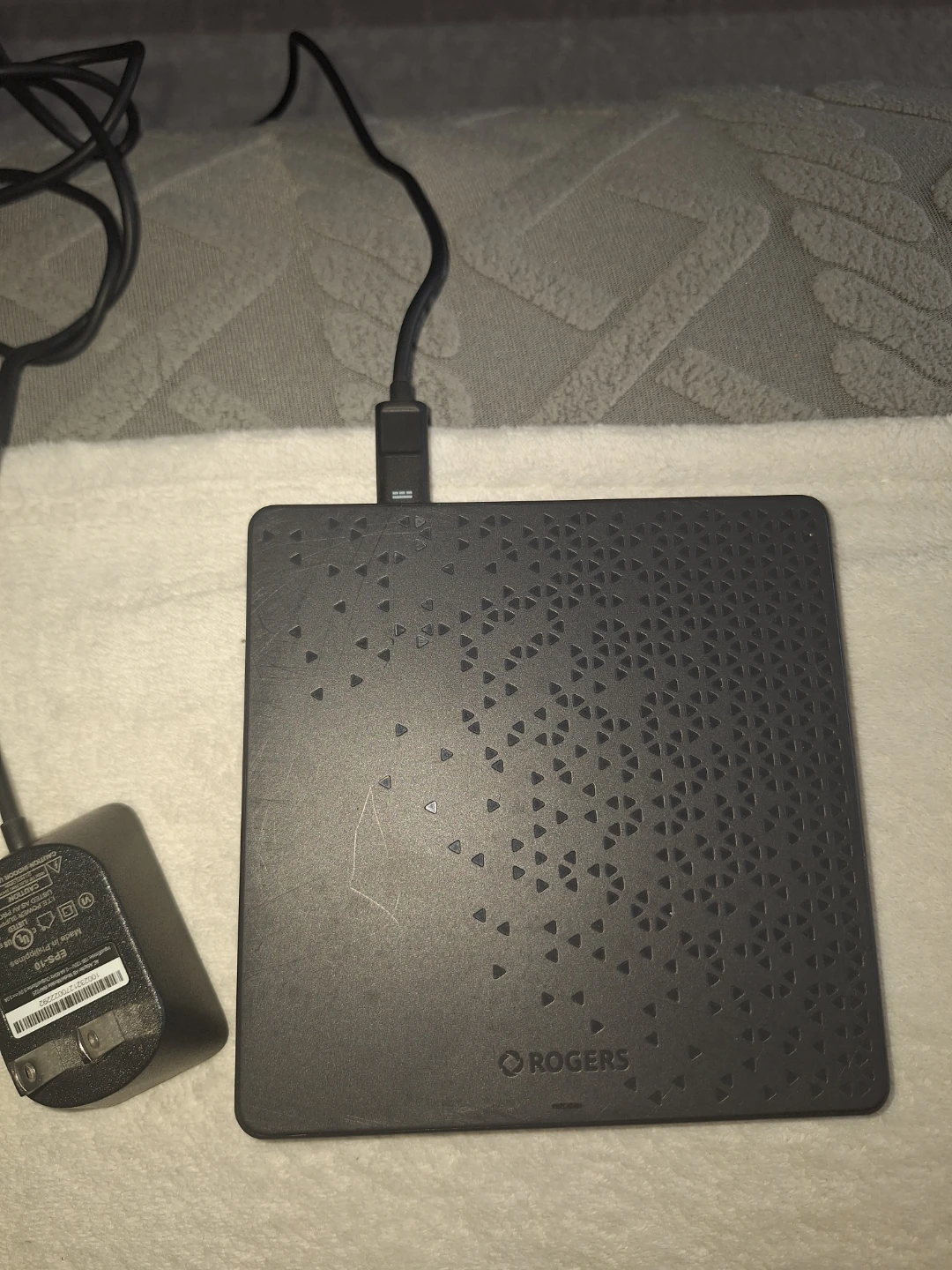 Rogers Xi6-T Streaming Box