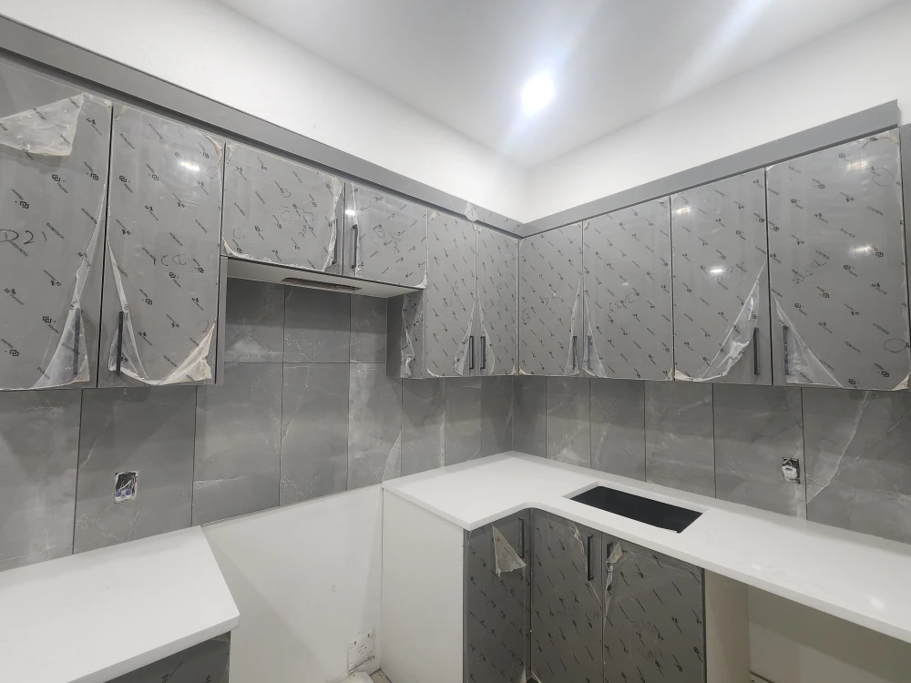 Installation of all types of tiles and vinyl - photo 3