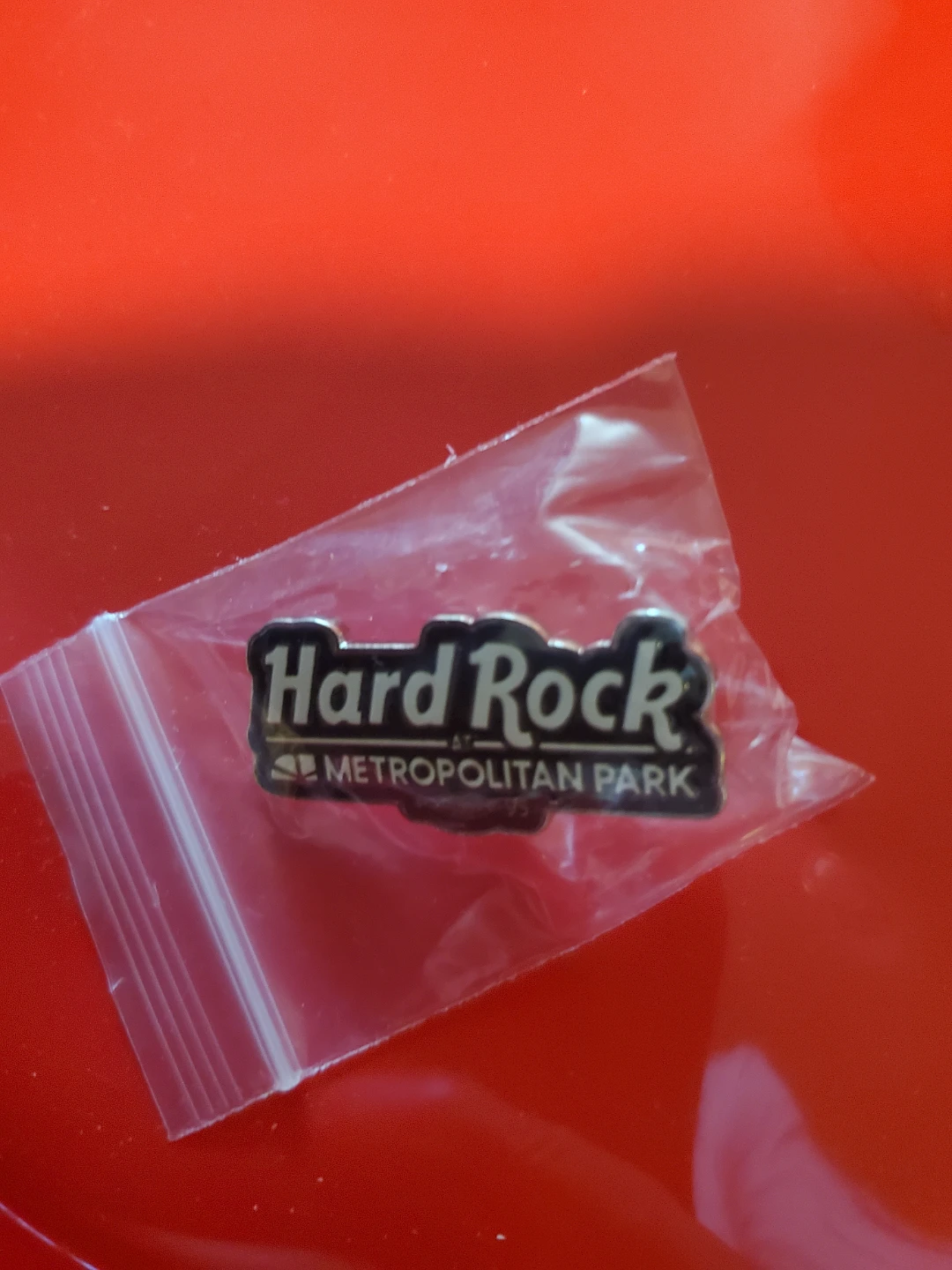 Hard Rock Cafe Metropolitan Park Pin
