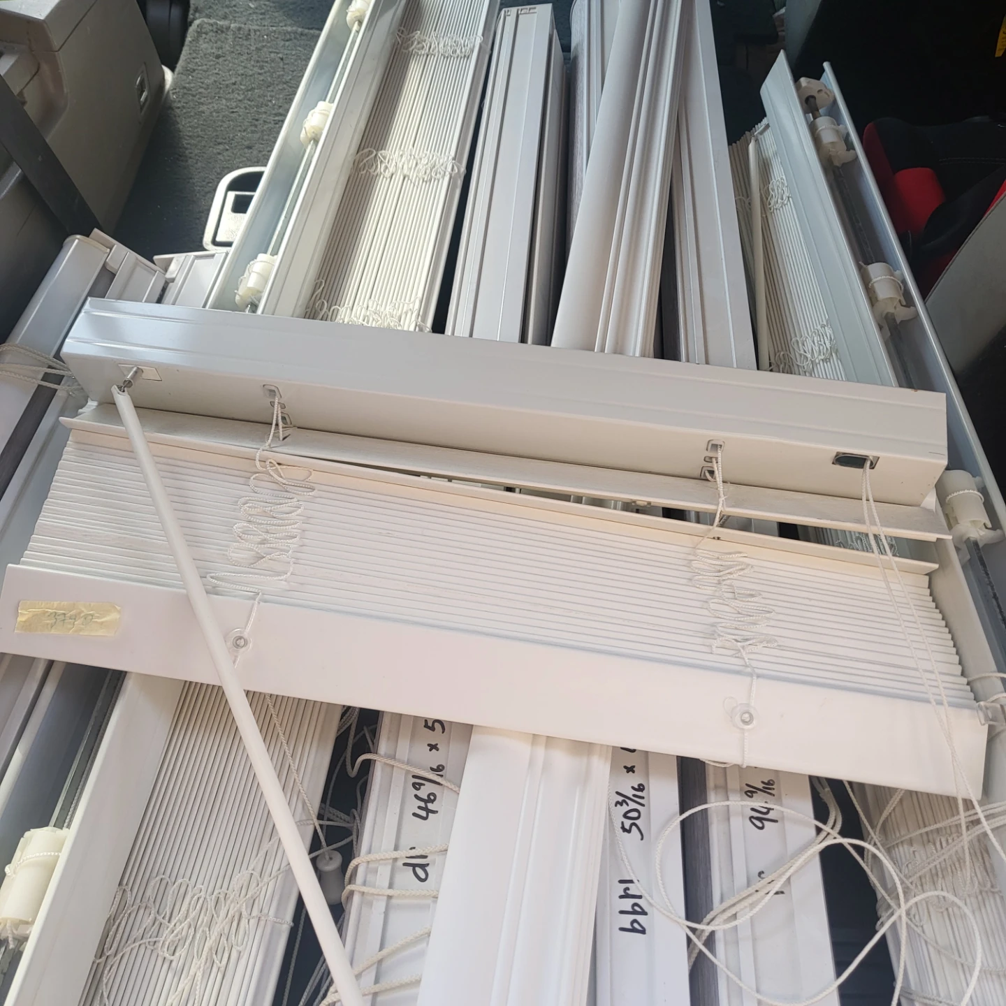 8 Assorted Window Blinds and Roller Shade - photo 3