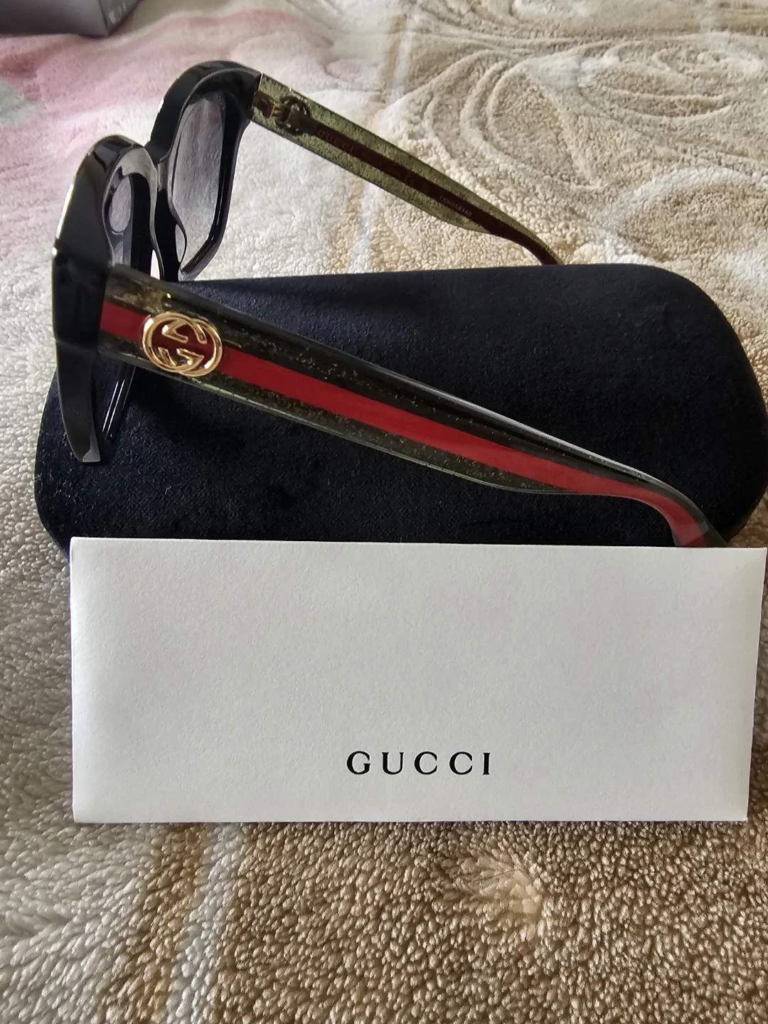 Gucci Sunglasses - photo 2
