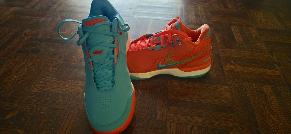 Nike Air Zoom Basketball Shoes - photo 5