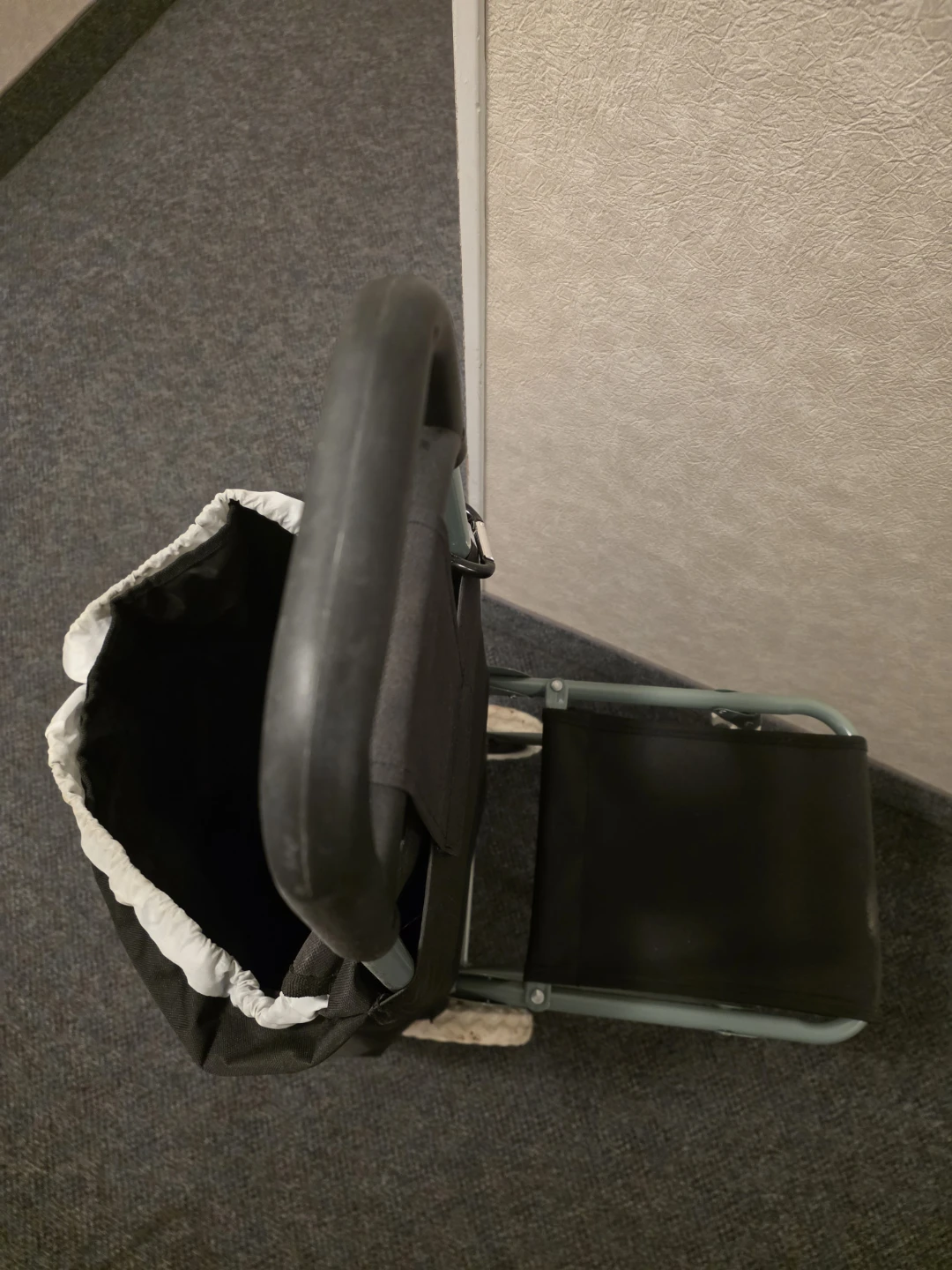 Shopping Cart with Built-in Seat