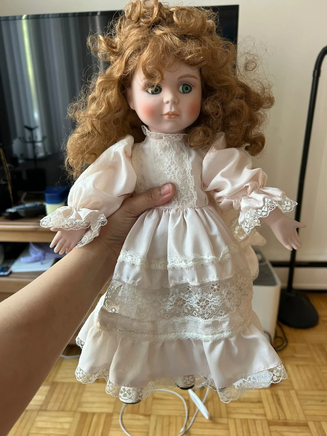 Vintage Porcelain Doll - photo 5