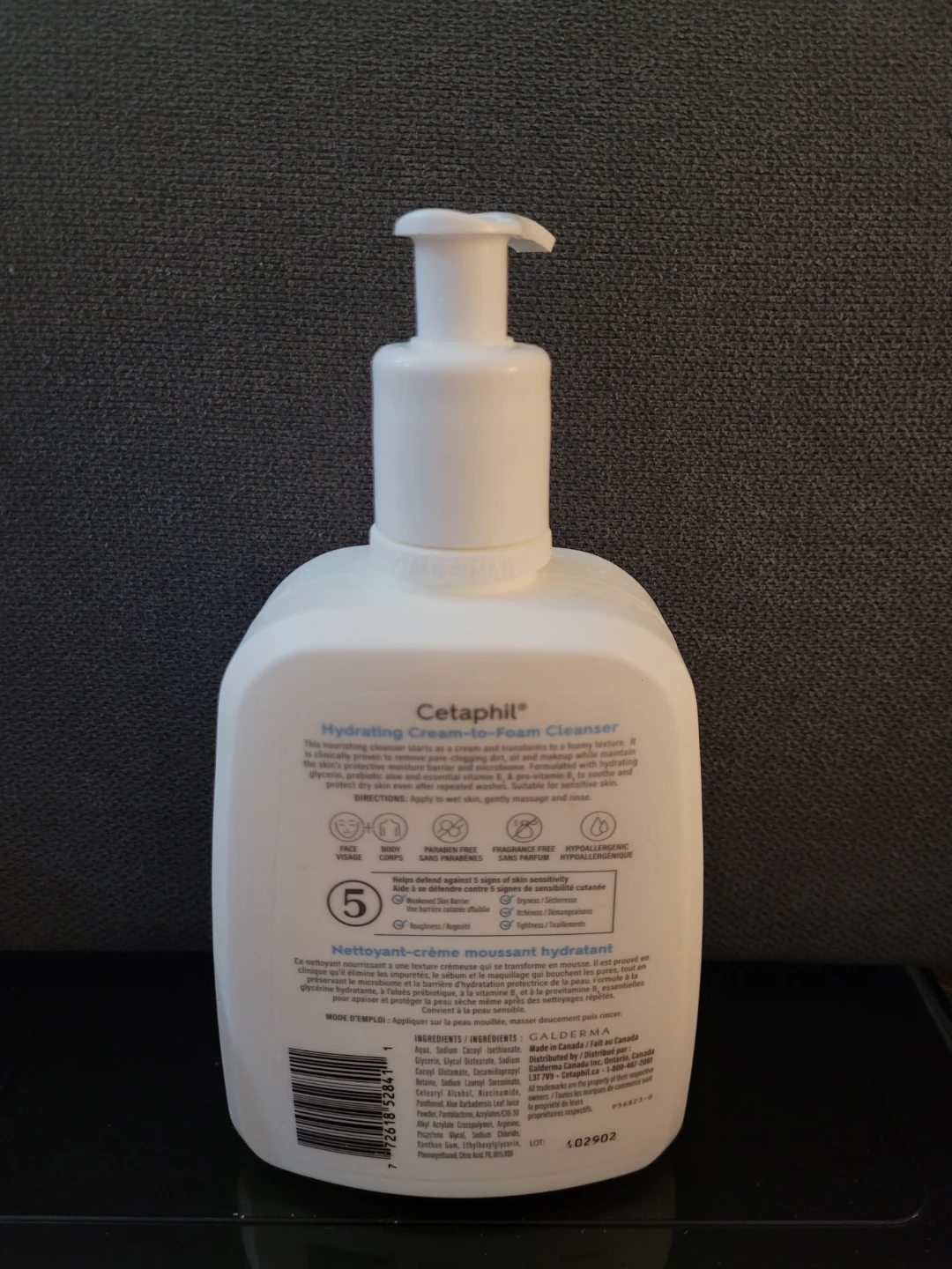 Cetaphil Hydrating Cream-to-Foam Cleanser 473 mL - photo 2