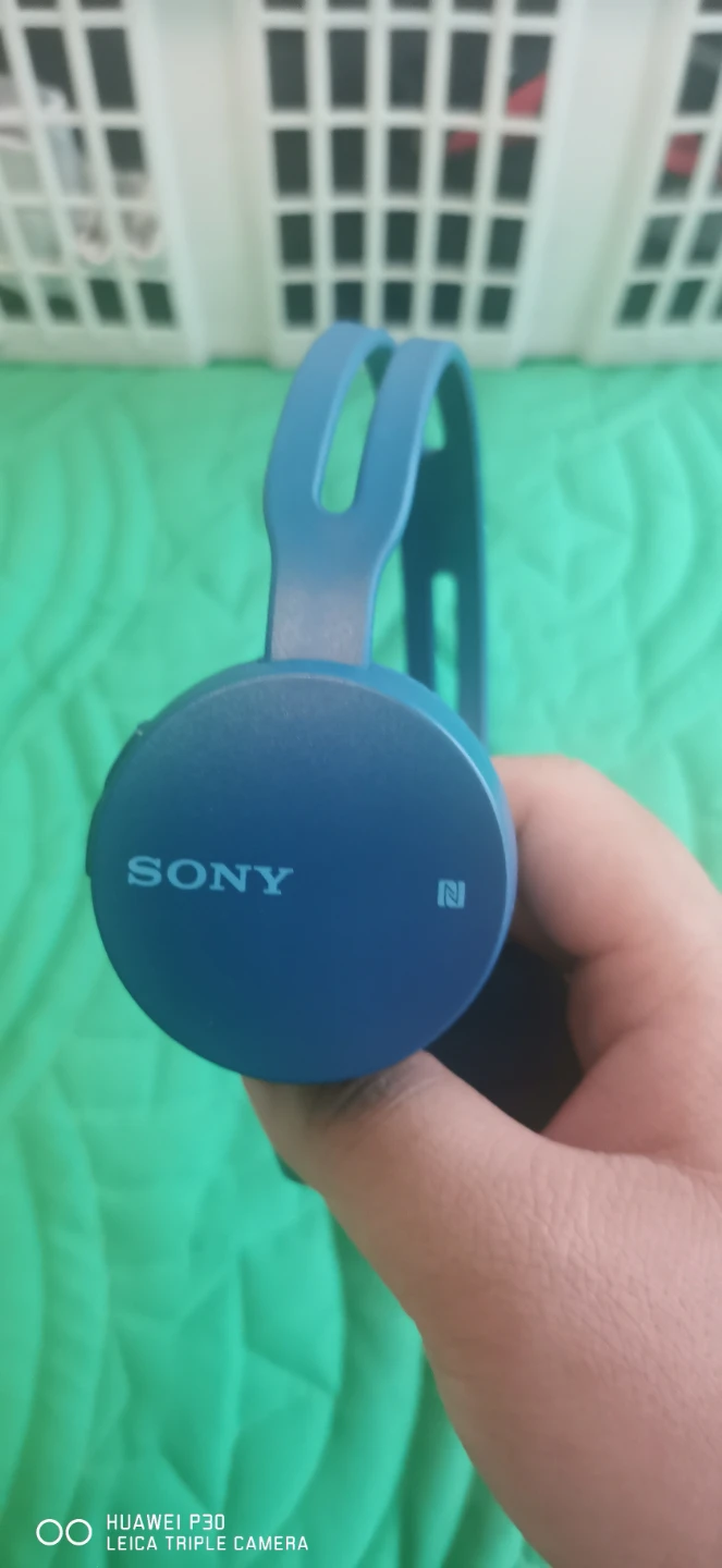 Sony WH-CH400 Wireless Stereo Headphones - photo 2