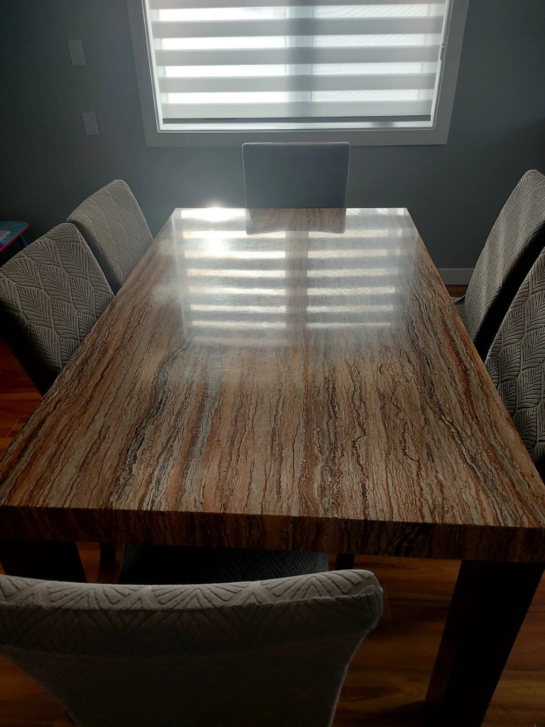 Dining Table plus 6 chairs