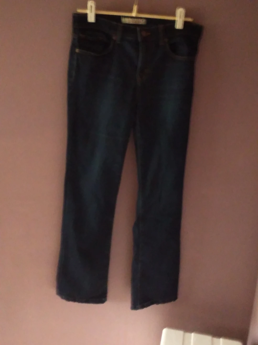 JEANS. J-BRAND.  WOMEN'S.. 30/30. NAVY. STRETCH.V.G. COND.
