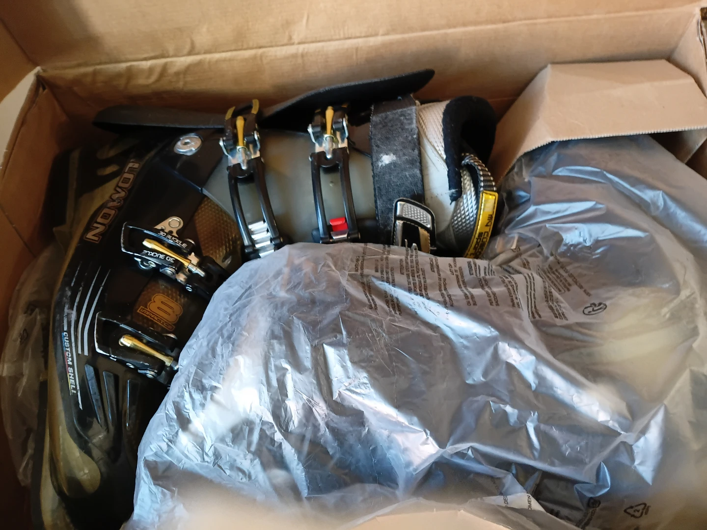 K2 Recon 120 MV Ski Boots Size 29.5