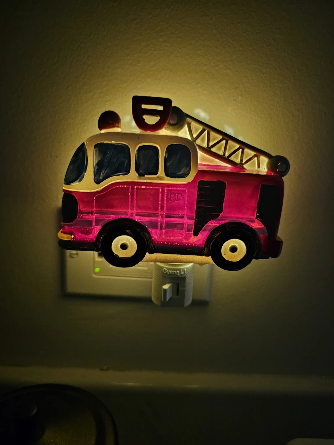Fire Truck Night Light - photo 2