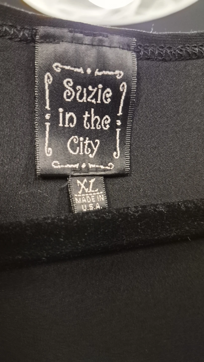 Suzie in the City Black Draped Neck T-Shirt XL - photo 3