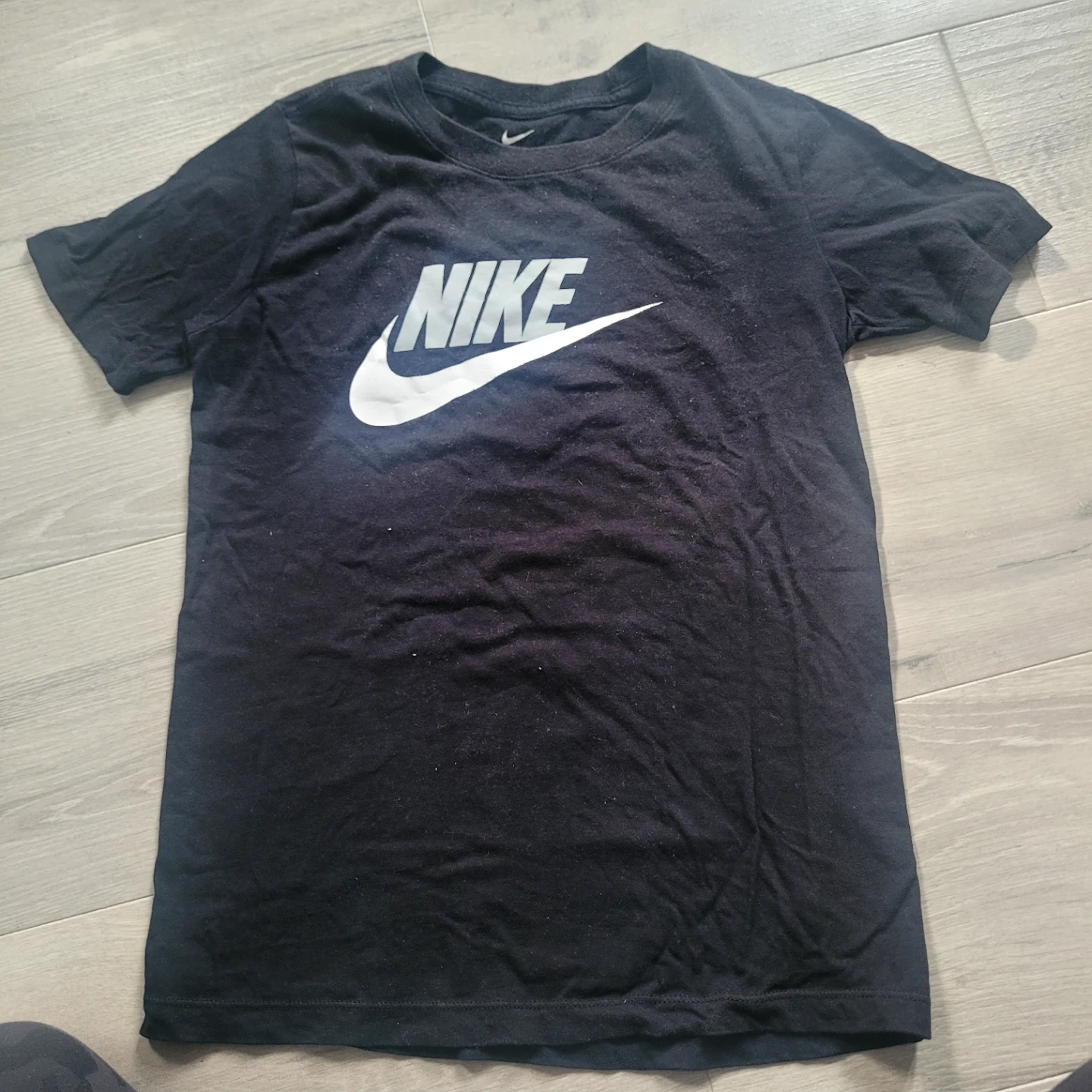 Nike T-Shirt - Black - Size M
