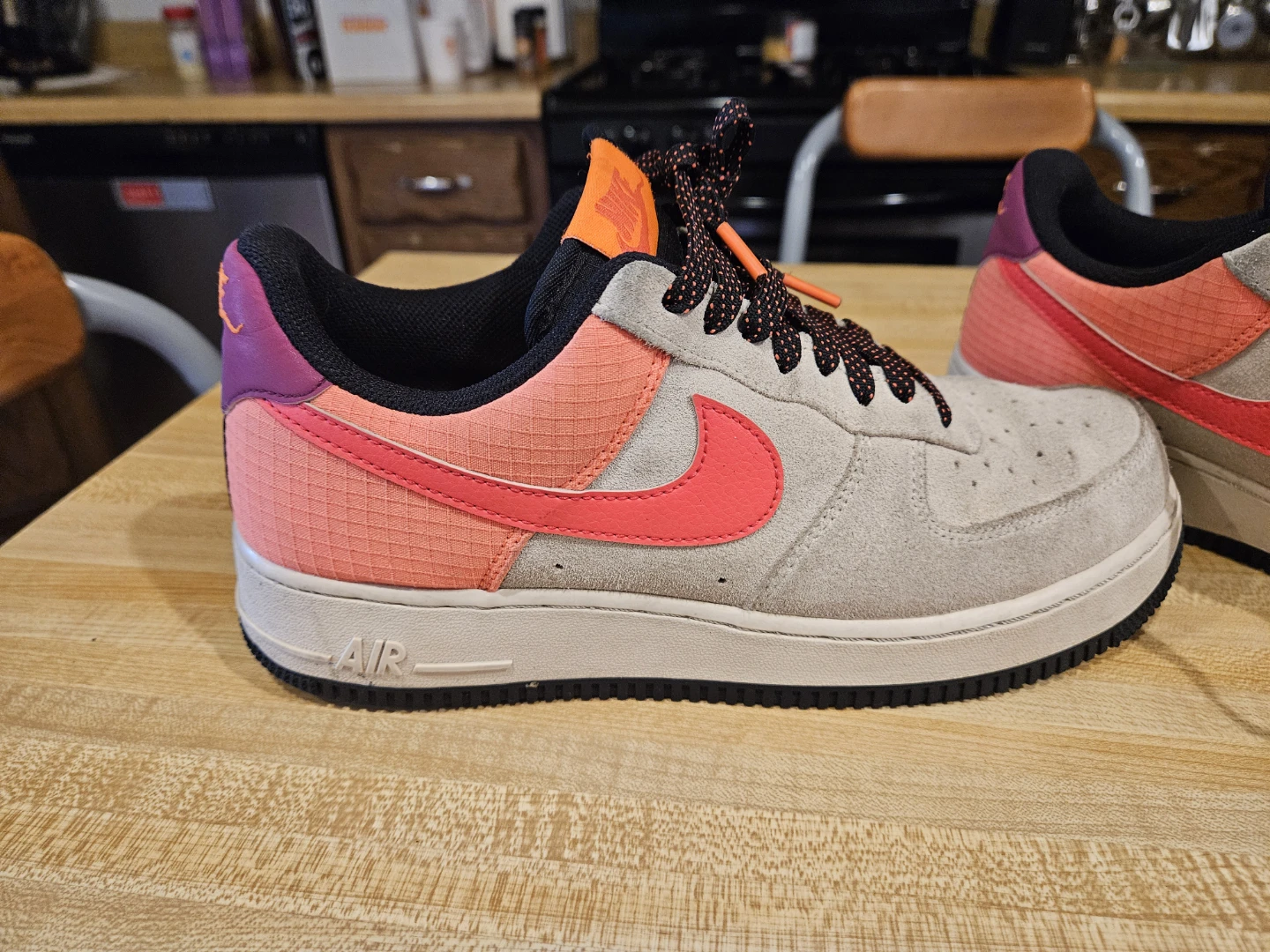 Nike Air Force 1 '07 Shoes. Size W  9. - photo 3