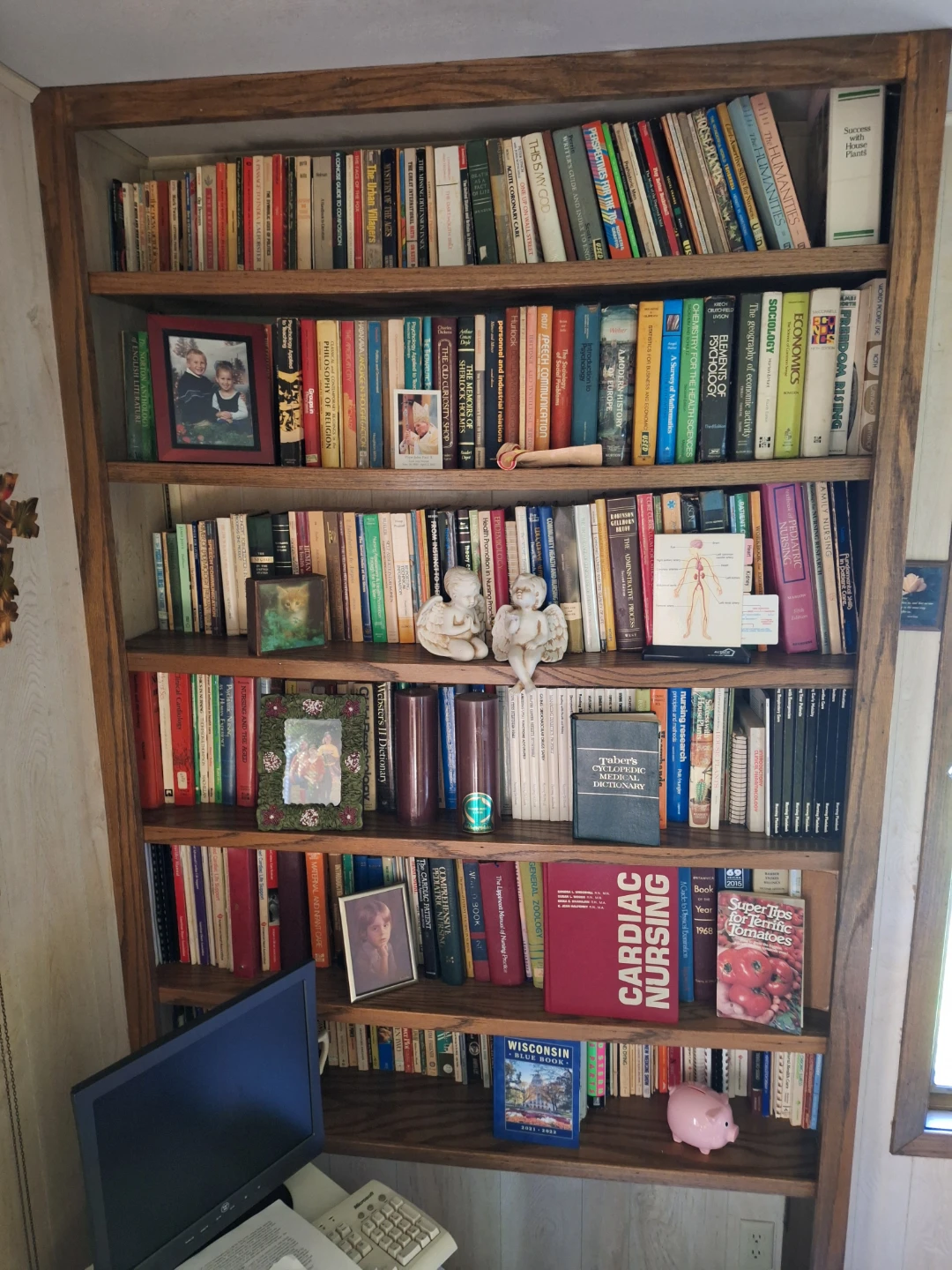 LIBRARY OF BOOKS- ALL GENRES - photo 2
