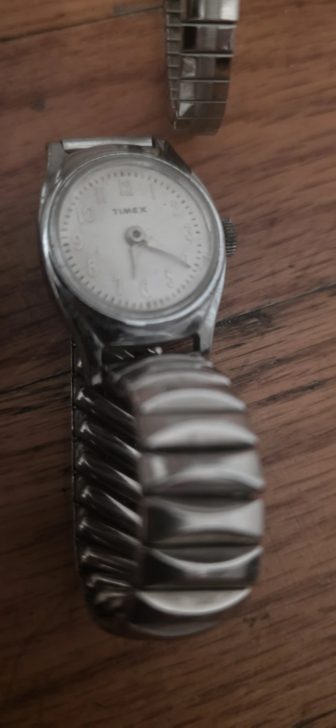 Lot of 4 Vintage Women's Watches - Timex, Byron - photo 2