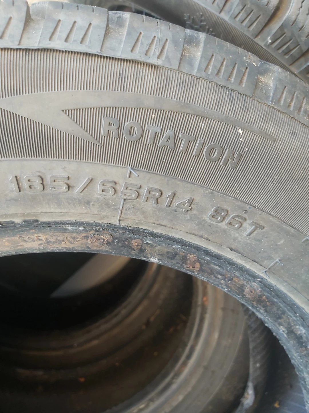 Winter Tires - Laufenn SF-W11 185/65R14 86T
