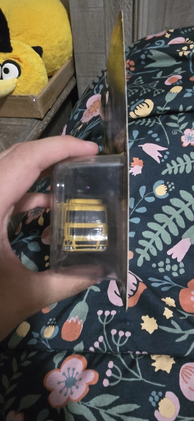 Hot Wheels 20 Toyota GR Supra Hauler & Car - photo 3
