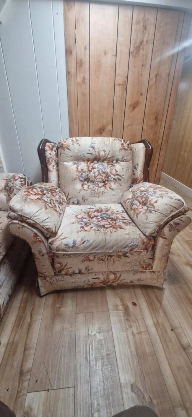 Floral Print Sofa Bed - photo 4