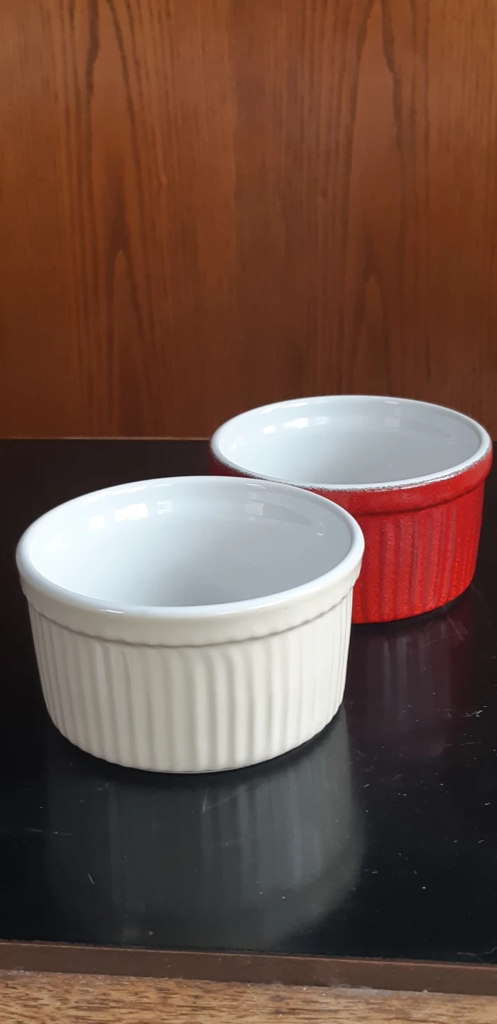Emile Henry Baking Dish and Ramekins Set - photo 5