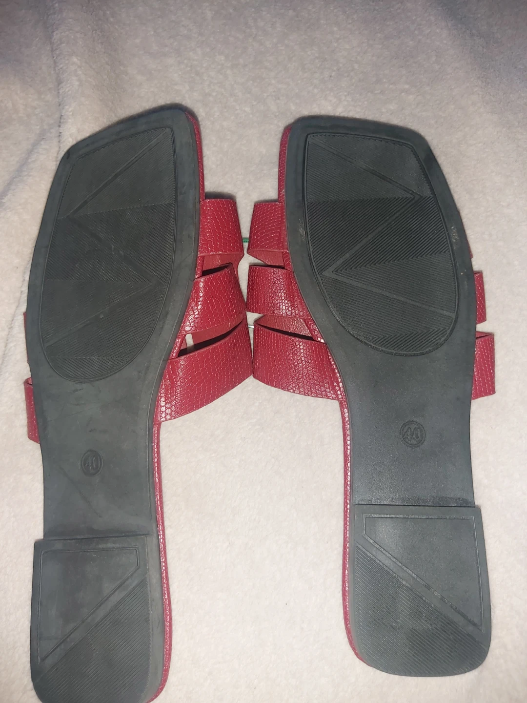 Red Square Toe Slip-On Sandals Size 40 - photo 2