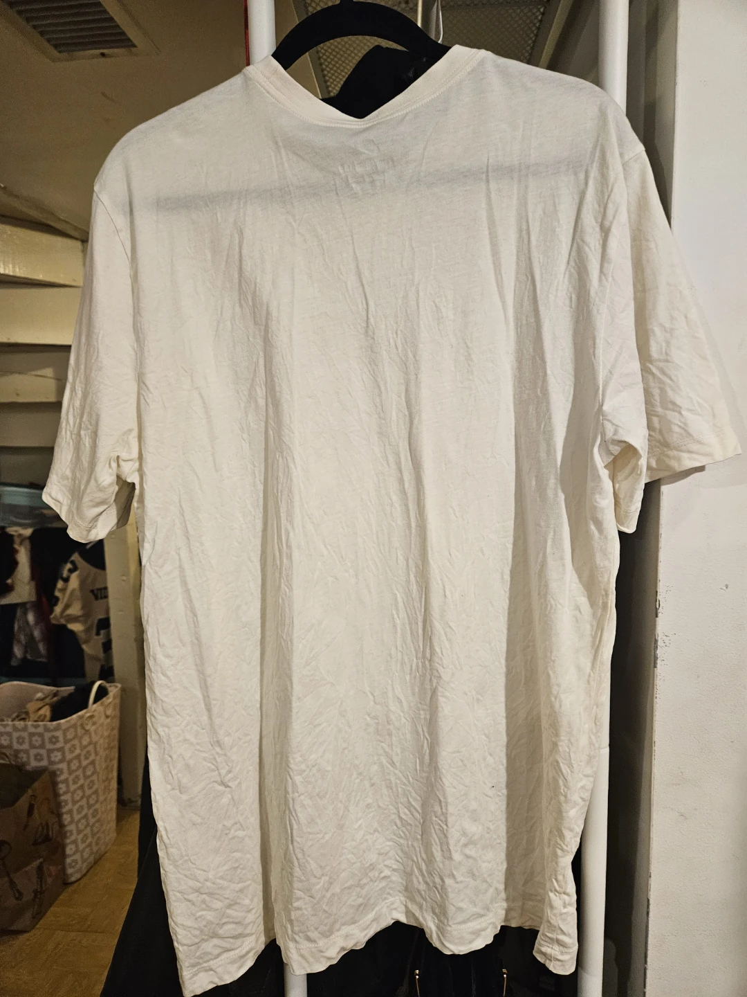 Nike Graphic T-Shirt - Size L - photo 4