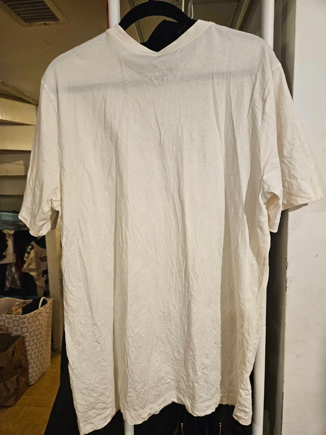 Nike Graphic T-Shirt - Size L - photo 4