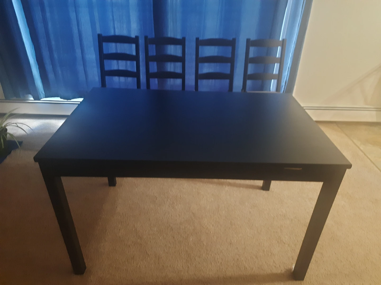 Dining Table + Set of 4 Black Dining Chairs with Tan Cushions - photo 2