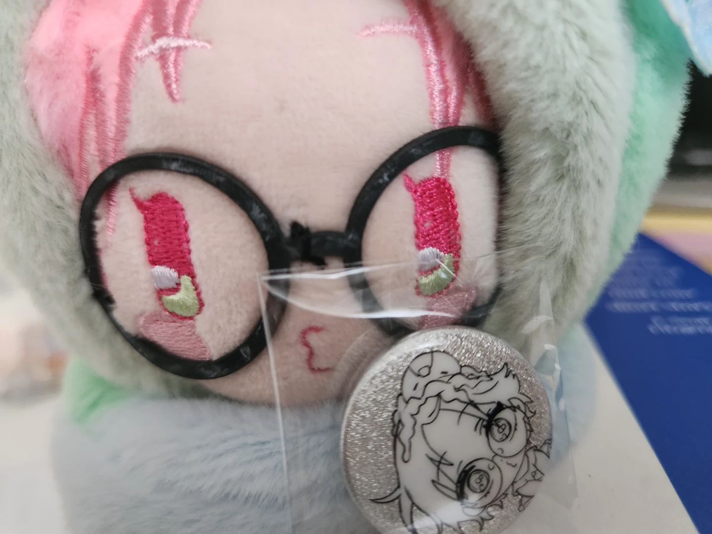 Alien Stage Plush Key Chain - photo 3