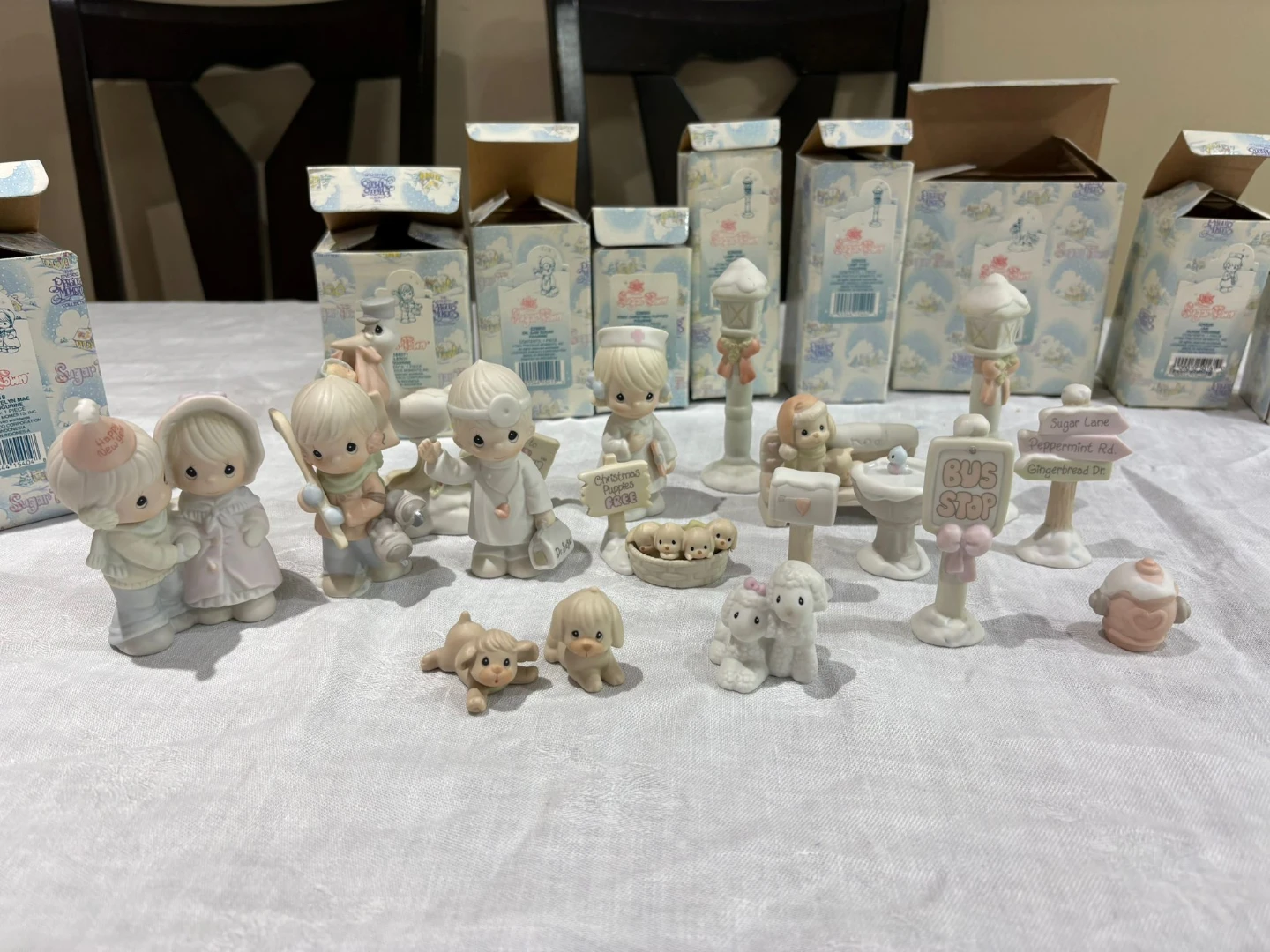 Precious Moments Figurines Collection with Boxes - photo 2