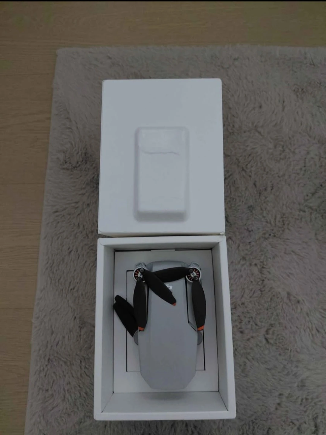 DJI Mini 2 Drone With Extra Battery & Official DJI bag