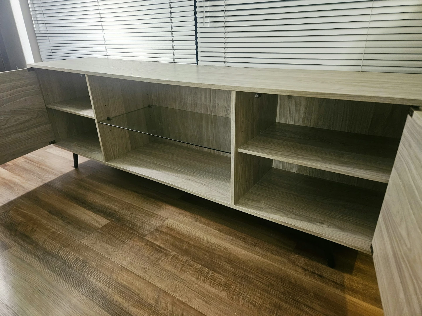 TV STAND WITH GLASS SHELF - photo 2
